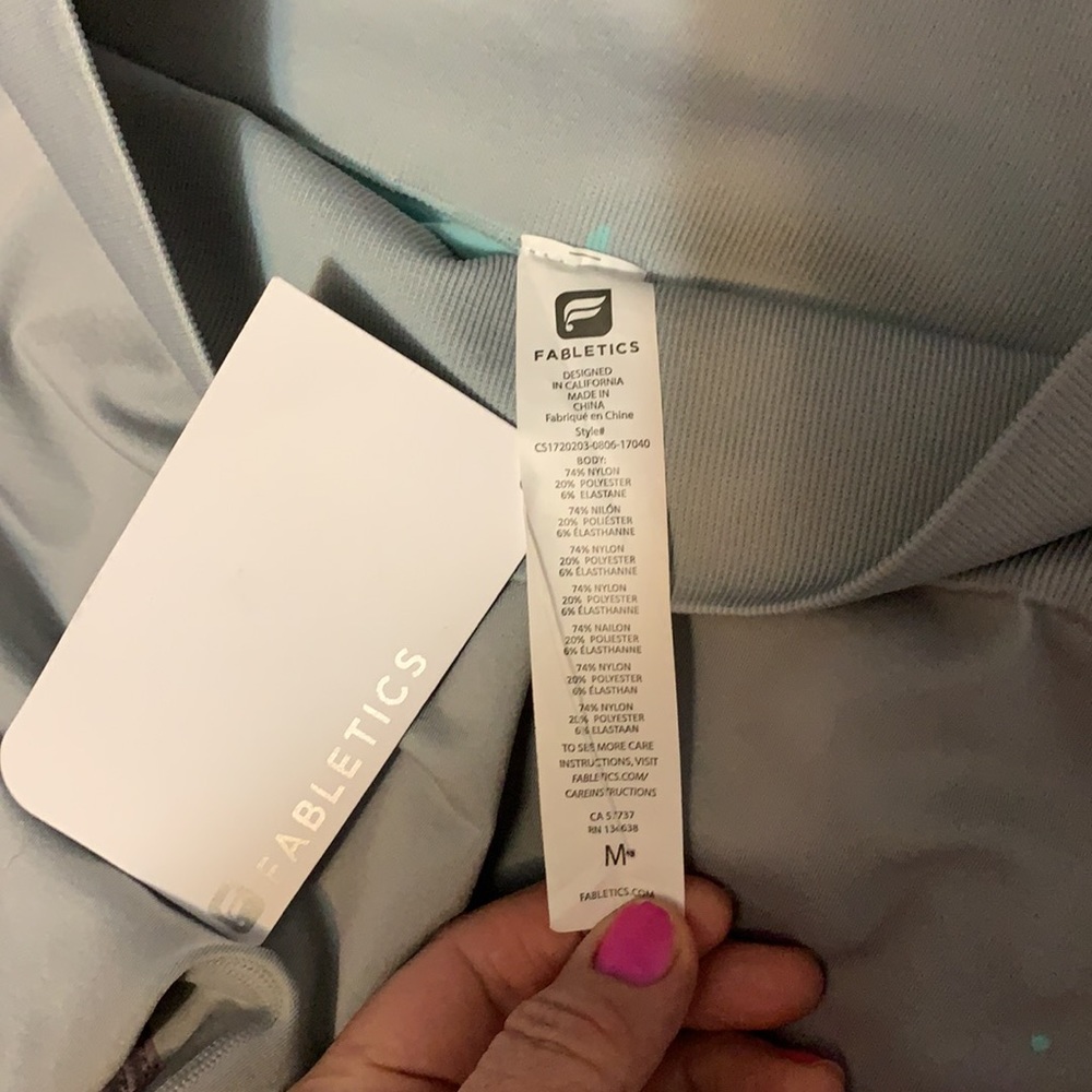 Fabletics - Picture 2 of 6